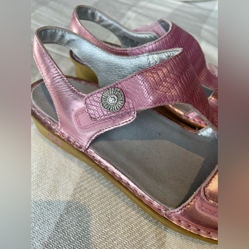 Alegria PG Lite Metallic Pink T- Strap Open Toe sandal women size 39/ 8.5. - Picture 3 of 7